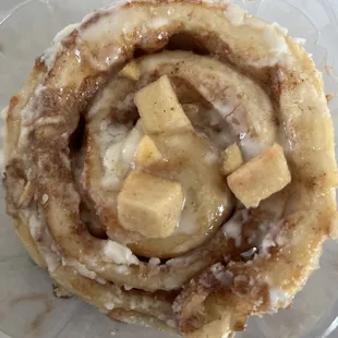 Apple Cinnamon Roll