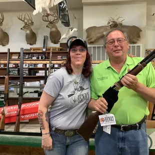 Neal Schmidtberger and Laura Jacobs, with Neal's new Henry Big Boy Silver .44 Mag. (05/14/2022)