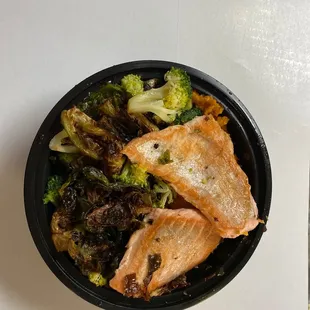 Miso salmon bowl