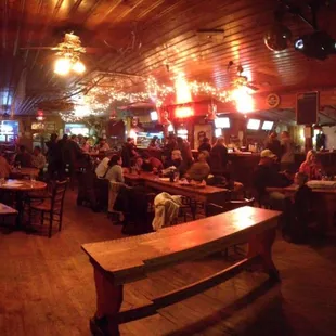 View o&apos; the bar