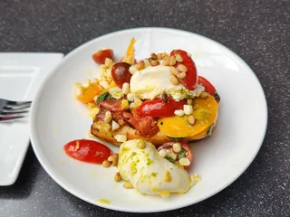 American Ale House & Grill