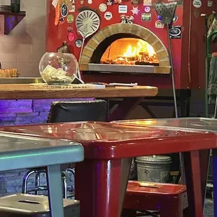 interior, pizza