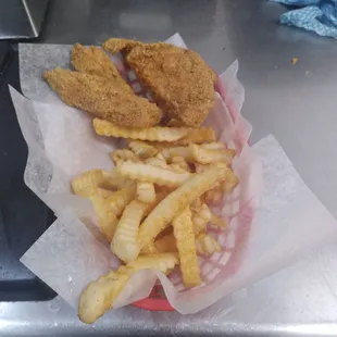 Red Snapper and Crinkle seasoned fries  #fishnchips
