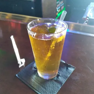 Modelo draft, lime and straw. Ice cold!!!