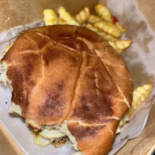 Classic bully with Fries