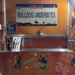 Bulldog Underbites sign