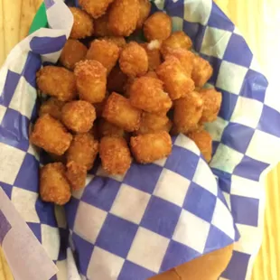 Bacon cheeseburger basket with tator tots