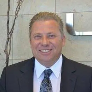 Bob B.