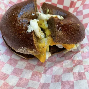 Bacon Egg &amp; Cheese Sandwich Breakfast on pumpernickel.