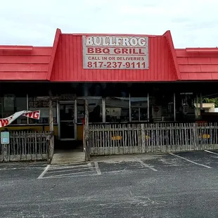 Closed on Mondays...