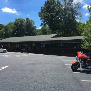 Bar. Lounge. Great outside seating