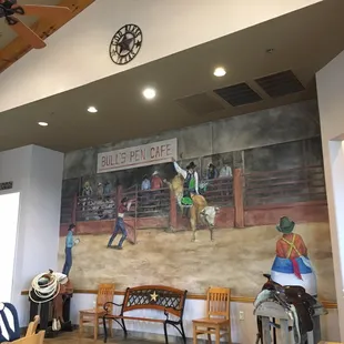 What a beautiful mural!