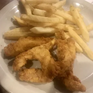 Kid&apos;s Fried Chicken &amp; Fries