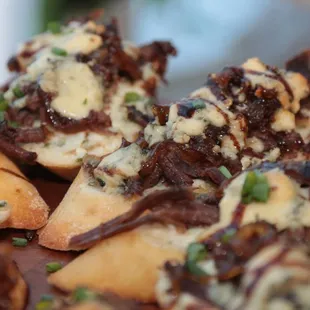 Beef &amp; Blue Cheese Crostinis w/ Caramelized Onions &amp; Balsamic Reduction