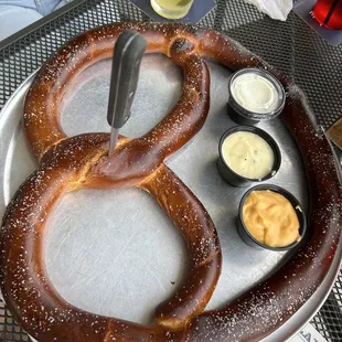 Food pretzel