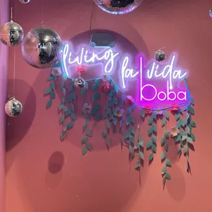Decor