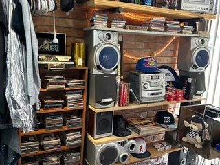 Lett's Jess Thrift Resale Shop