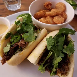 BMD - Pulled Duck Banh Mi