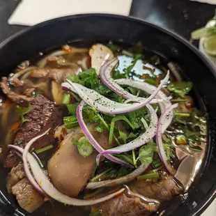 Bun bo hue dac biet