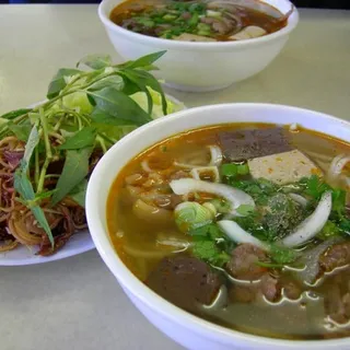 Bun Bo Hue Dac Biet