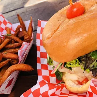 Sweet Potato Fries, Cheeseburger