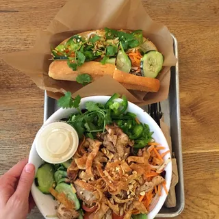 5 Spice Chicken Banh Mi
