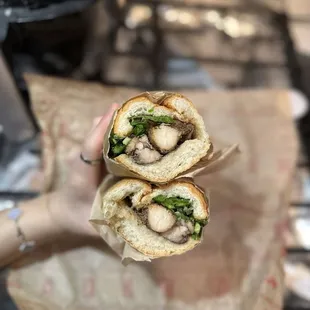 5 Spice Chicken banh Mi