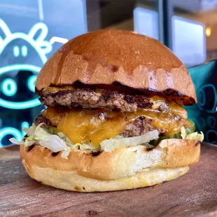 Big Papa Deluxe Burger!