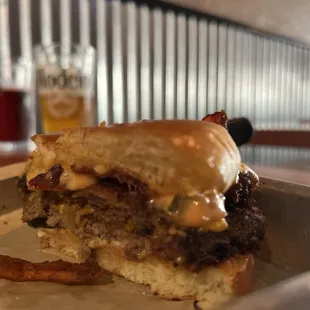 Got the smash burger and it was amazing!  This is my little family's go to for a nice beer and burger. Service is great