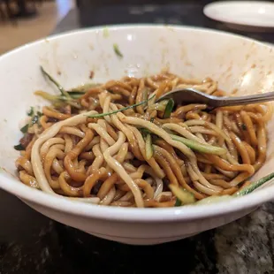 Zha Jiang noodles, mixed