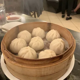 8 Xiao Long Bao