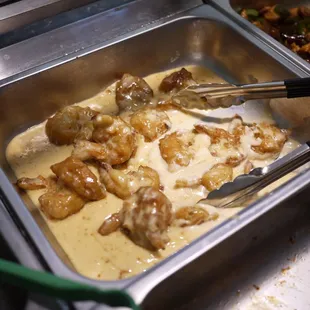 Honey walnut shrimp (lunch box entree)
