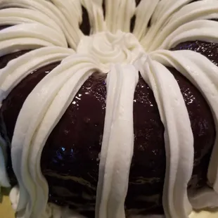10nch Kahla &amp; Cream