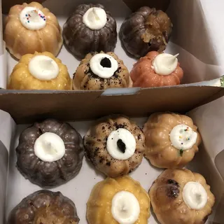 Box of 6 Bundts
