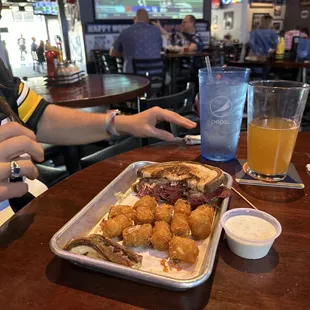 Reuben with tots