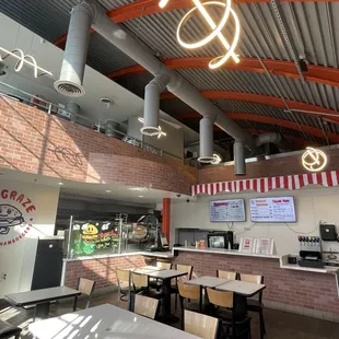 sushi and sashimi, interior