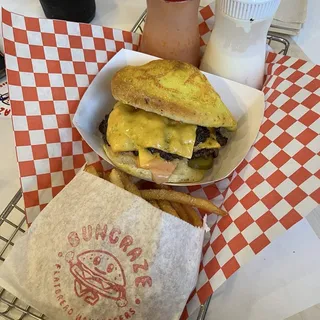 DINELA Smash burgergarlic parm fressoda