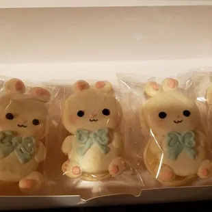 Bunny macarons.