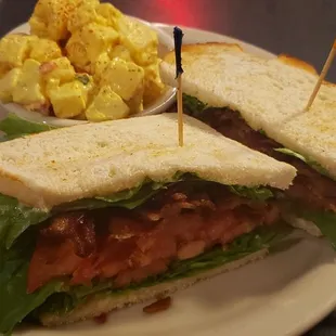 BLT sandwich