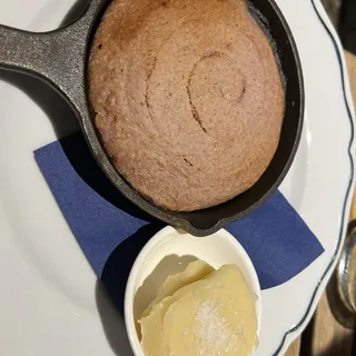 Skillet Cornbread