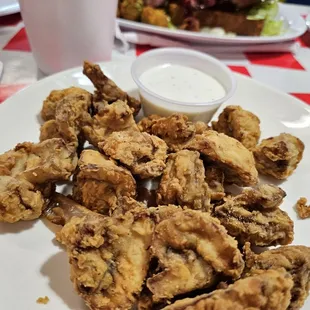 chicken wings and fried chicken, bbq chicken, fried chicken wings, chicken, bbq wings, chicken wings, fried chicken, poultry, food
