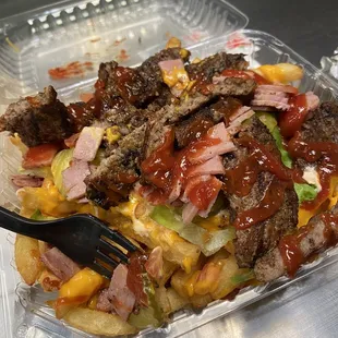 Cheeseburger fries