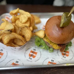 Z Bunz Burger &amp; Bunz Fries