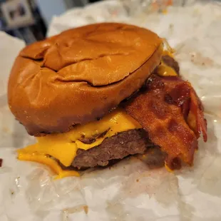 Cheeseburger and bacon