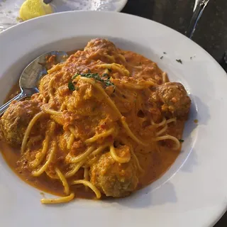 Spaghetti Con Polpette