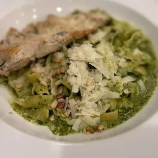 Pesto pappardelle with chicken - a bit disappointing.