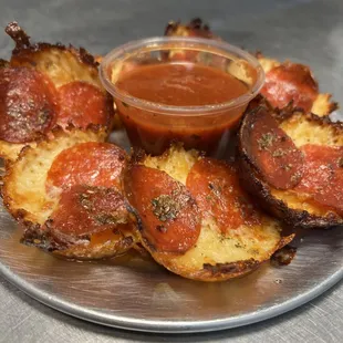 Pepperoni pizza chips