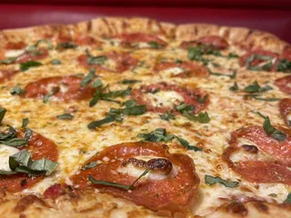 Twisted Pies Pizzeria