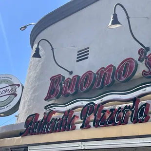 Buono's Pizza
