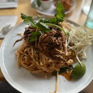 Soft shell crab pad Thai  IG: @ohmyono